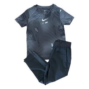 LOT Of 2 Boys Youth Nike Dri Fit Athletic Top S And Athletic Joggers XS
